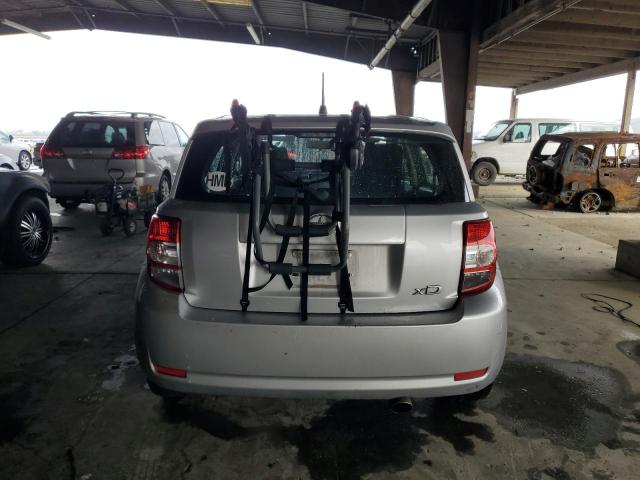 JTKKU4B46C1028767 - 2012 TOYOTA SCION XD 银色 照片 6