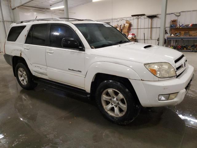 JTEBT14R348009339 - 2004 TOYOTA 4RUNNER SR5 WHITE photo 4