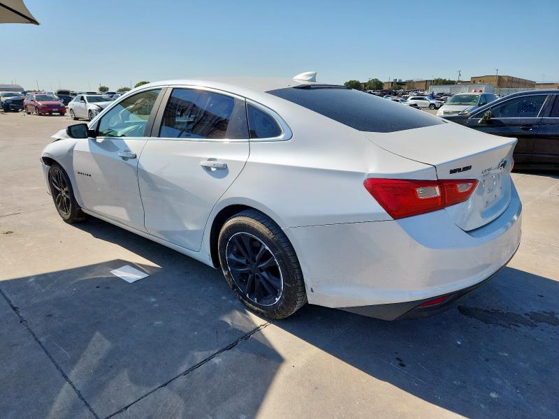 1G1ZE5ST4GF286013 - 2016 CHEVROLET MALIBU LT WHITE photo 2