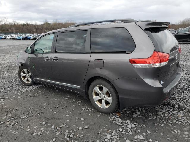 5TDKK3DC4ES506511 - 2014 TOYOTA SIENNA LE 灰色 照片 2