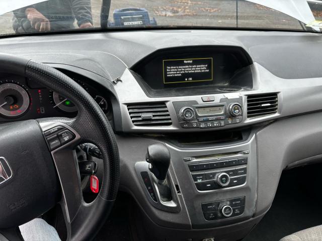 5FNRL5H29GB126032 - 2016 HONDA ODYSSEY LX GRAY photo 9