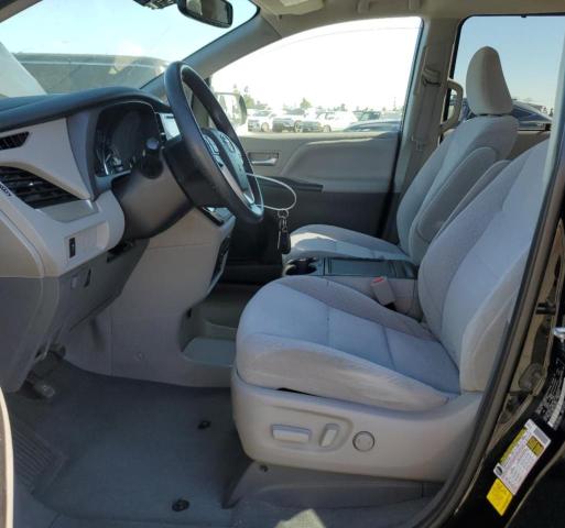 5TDKZ3DC6LS049922 - 2020 TOYOTA SIENNA LE 黑色 照片 7