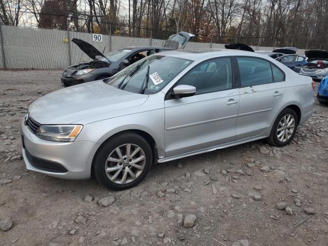 2011 VOLKSWAGEN JETTA SE, 