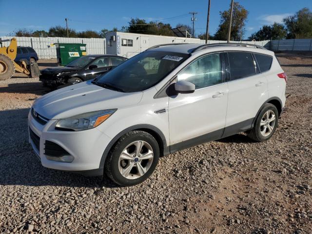 2016 FORD ESCAPE SE, 