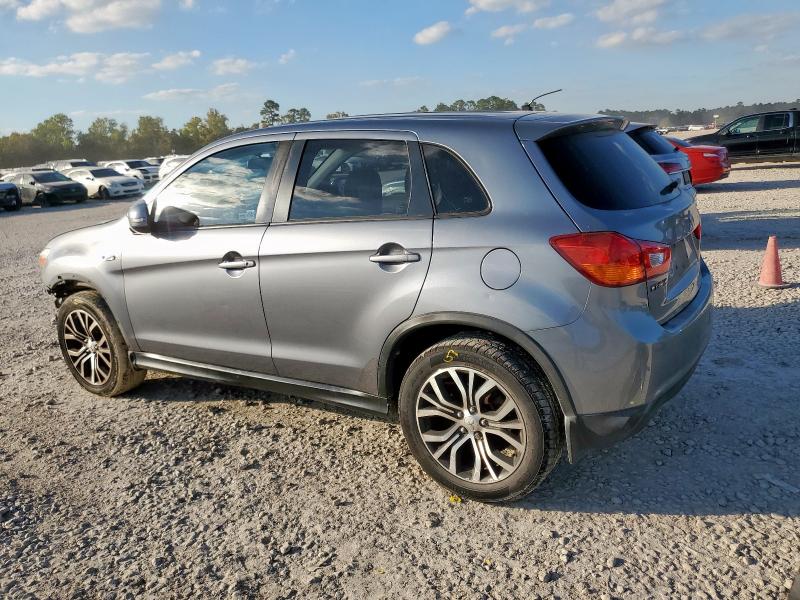 JA4AP3AU3GZ033240 - 2016 MITSUBISHI OUTLANDER ES Grau Foto 2