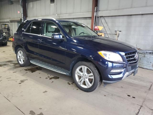 4JGDA5HB0DA264090 - 2013 MERCEDES-BENZ ML 350 4MATIC BLUE photo 4