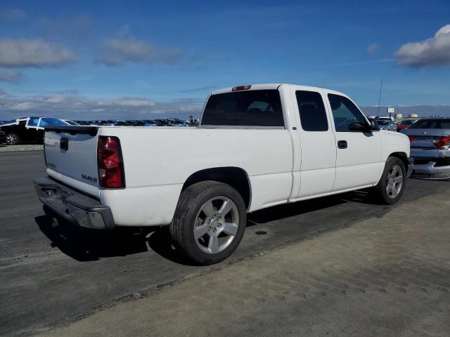 1GCEC19T55Z135851 - 2005 CHEVROLET SILVERADO C1500 WHITE photo 3