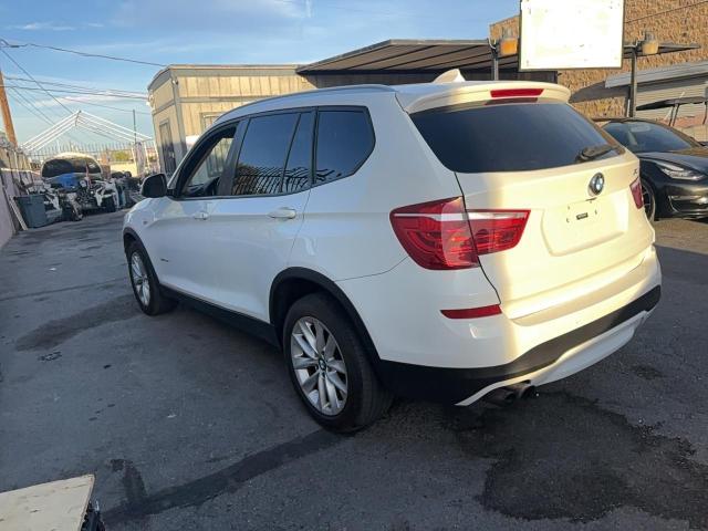 5UXWZ7C56G0T43369 - 2016 BMW X3 SDRIVE28I WHITE photo 3