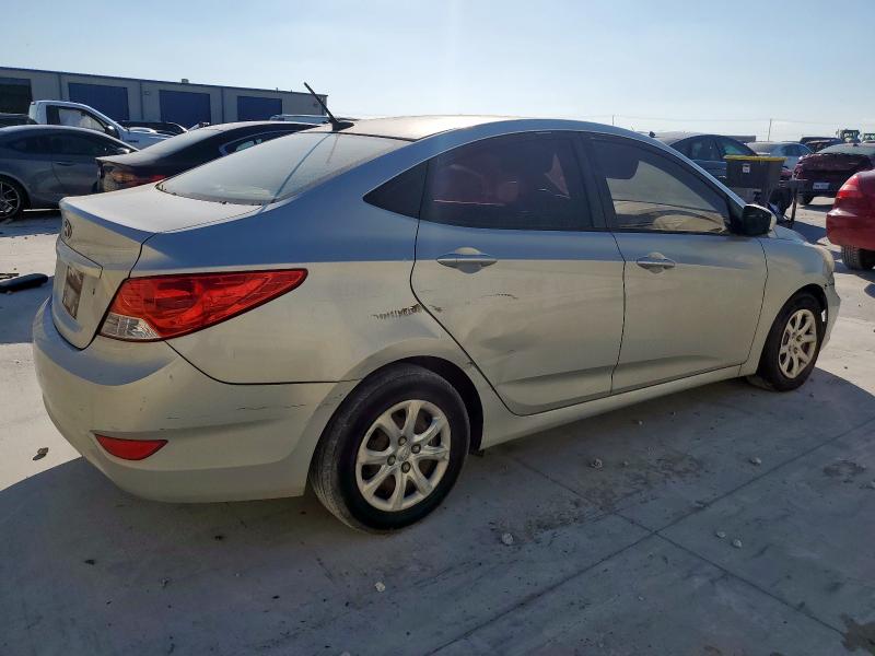 KMHCT4AE1DU469159 - 2013 HYUNDAI ACCENT GLS 银色 照片 3