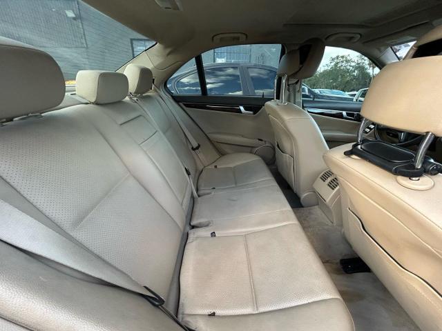 WDDGF8AB2EA956079 - 2014 MERCEDES-BENZ C 300 4MATIC WHITE photo 6