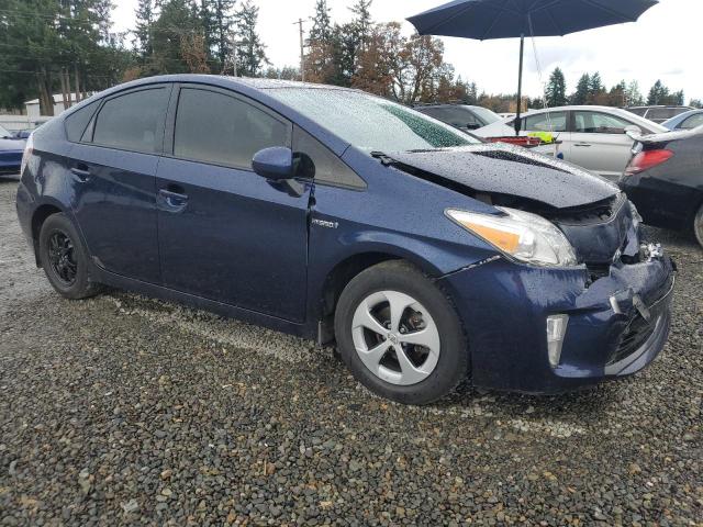 JTDKN3DU4F0398346 - 2015 TOYOTA PRIUS BLUE photo 4