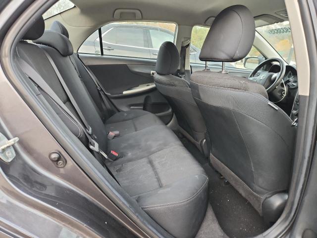 5YFBU4EE8CP009743 - 2012 TOYOTA COROLLA BASE Graphit Foto 10