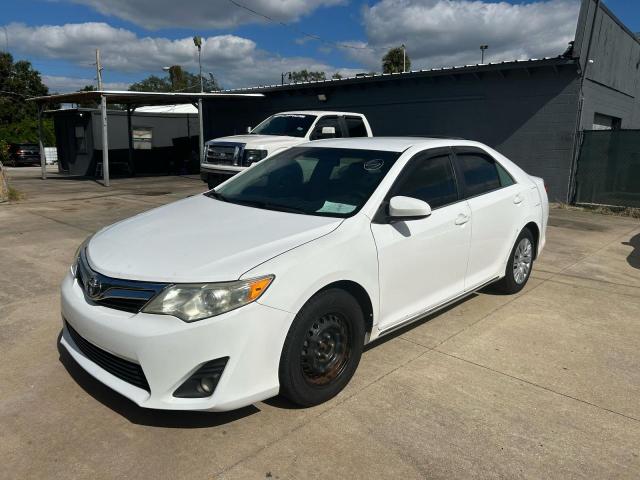 4T1BF1FK5CU166609 - 2012 TOYOTA CAMRY BASE WHITE photo 2