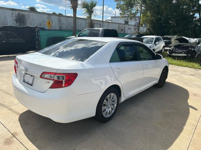 4T1BF1FK5CU166609 - 2012 TOYOTA CAMRY BASE WHITE photo 4