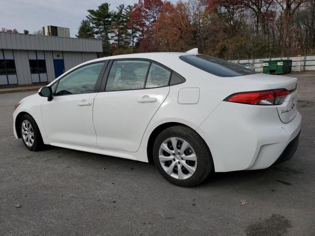 5YFB4MDE3RP155462 - 2024 TOYOTA COROLLA LE WHITE photo 2