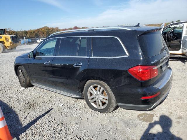 4JGDF6EE6FA512206 - 2015 MERCEDES-BENZ GL 450 4MATIC BLACK photo 2