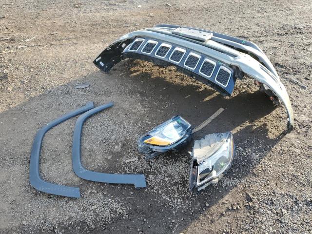 3C4NJCAB8JT409596 - 2018 JEEP COMPASS SPORT GREEN photo 13