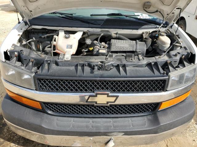 1GNZGYFG3F1163029 - 2015 CHEVROLET EXPRESS G3 LT WHITE photo 12