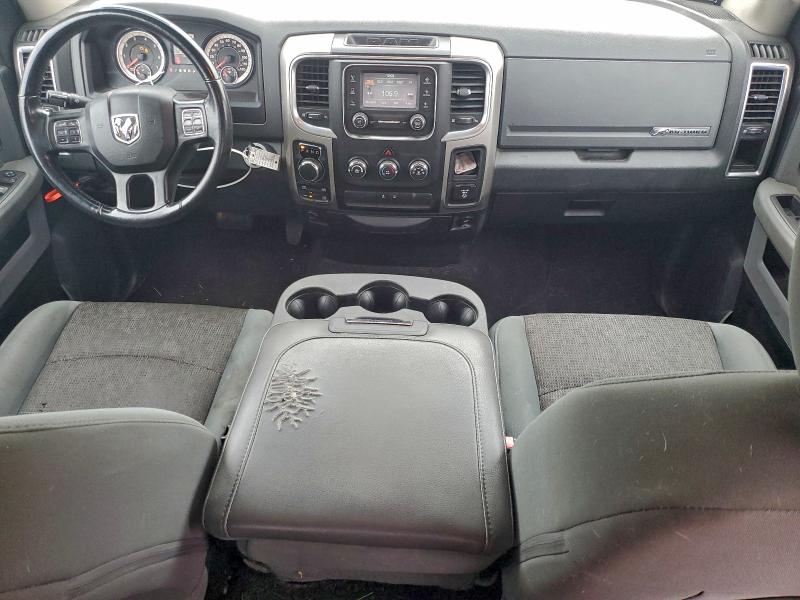 1C6RR7GT6GS377556 - 2016 RAM 1500 SLT 白色 照片 8