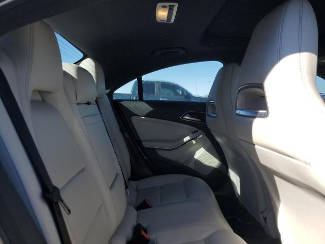 WDDSJ4GB2GN297411 - 2016 MERCEDES-BENZ CLA 250 4MATIC SILVER photo 10