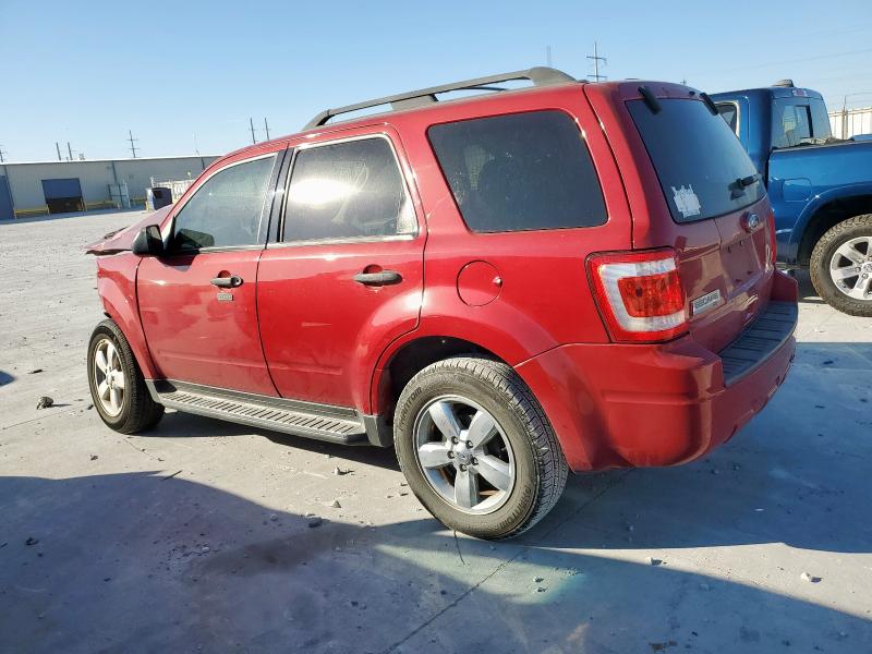 1FMCU9DG8BKB02369 - 2011 FORD ESCAPE XLT RED photo 2