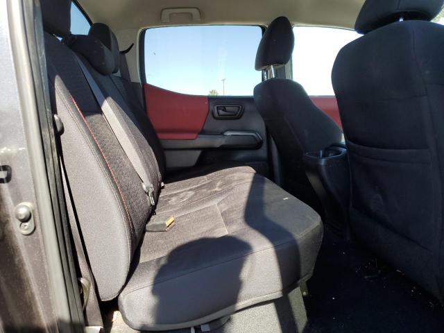 3TMAZ5CN4HM036071 - 2017 TOYOTA TACOMA DOUBLE CAB 石墨色 照片 10