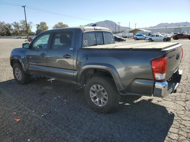 3TMAZ5CN4HM036071 - 2017 TOYOTA TACOMA DOUBLE CAB 石墨色 照片 2