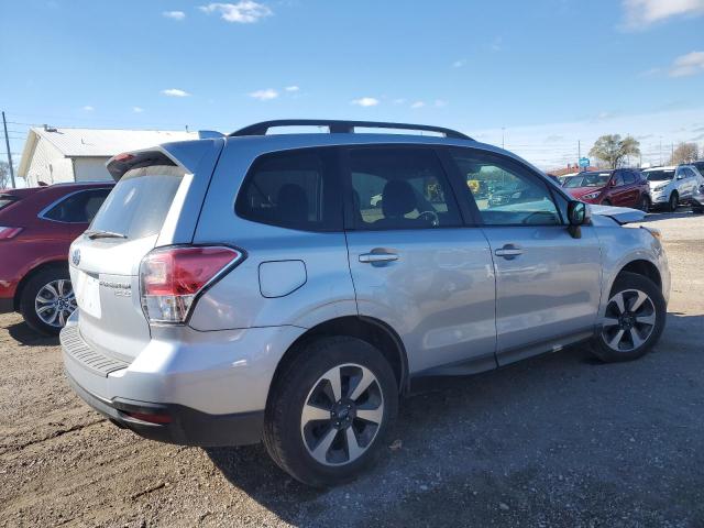 JF2SJAGC7HH435625 - 2017 SUBARU FORESTER 2.5I PREMIUM SILVER photo 3