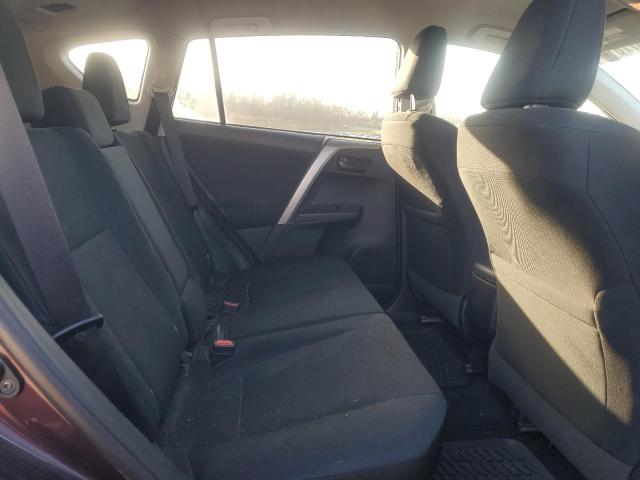 2T3BFREV8JW744829 - 2018 TOYOTA RAV4 LE Lila Foto 10