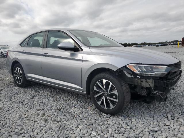 3VW5M7BU1RM031283 - 2024 VOLKSWAGEN JETTA S ვერცხლისფერი ფოტო 4