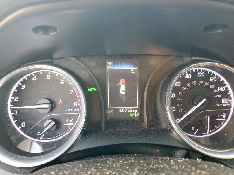 4T1M11AK1LU893910 - 2020 TOYOTA CAMRY SE SILVER photo 9