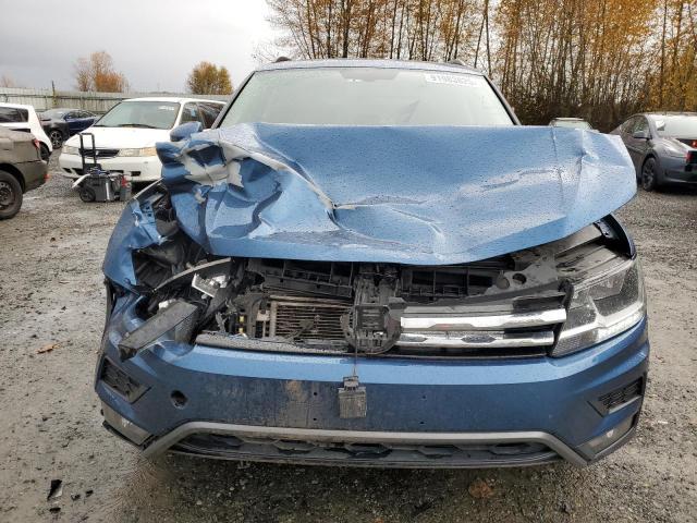 3VV2B7AX8JM010007 - 2018 VOLKSWAGEN TIGUAN SE BLUE photo 5