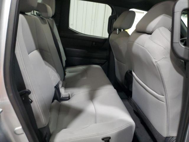 3TMLB5JN3SM112760 - 2025 TOYOTA TACOMA DOUBLE CAB SILVER photo 10