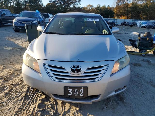 4T1BE46K07U585901 - 2007 TOYOTA CAMRY CE 银色 照片 5