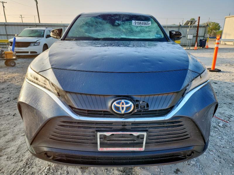 JTEAAAAH6PJ122003 - 2023 TOYOTA VENZA LE Szary zdjęcie 5