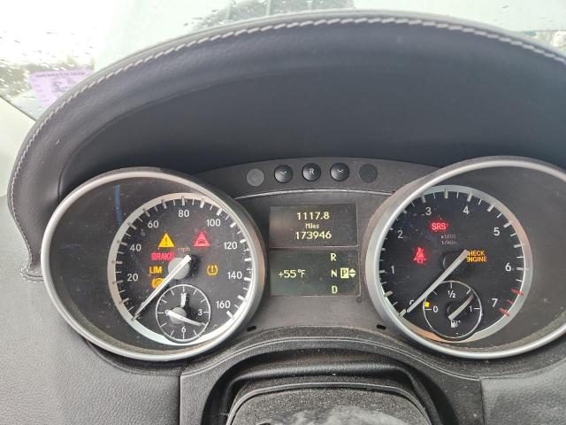 4JGBF7BE4BA639757 - 2011 MERCEDES-BENZ GL 450 4MATIC GRAY photo 9