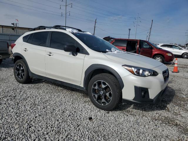 JF2GTAAC8JH308316 - 2018 SUBARU CROSSTREK Biały zdjęcie 4