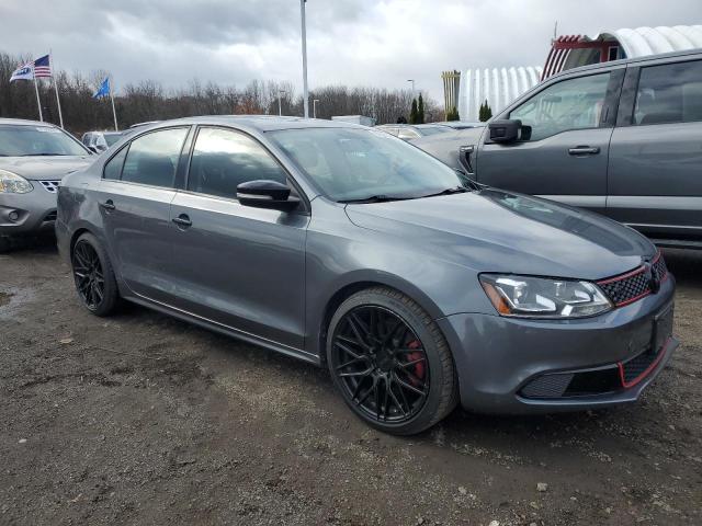 3VWBP7AJ0CM385532 - 2012 VOLKSWAGEN JETTA SE GRAY photo 4