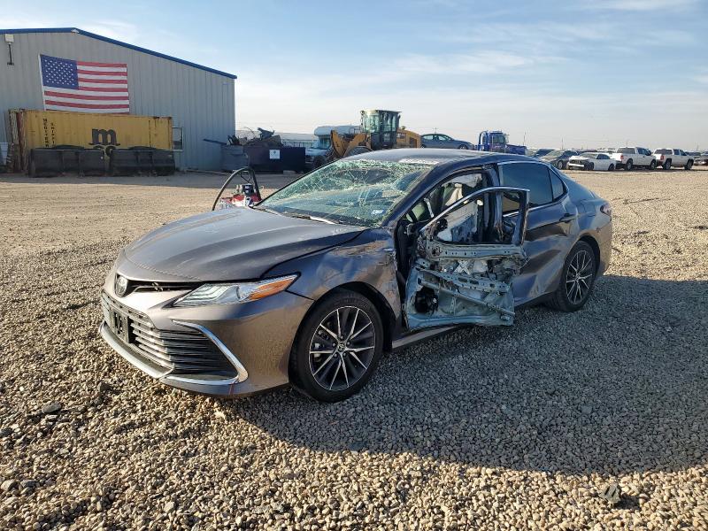 2023 TOYOTA CAMRY XLE, 