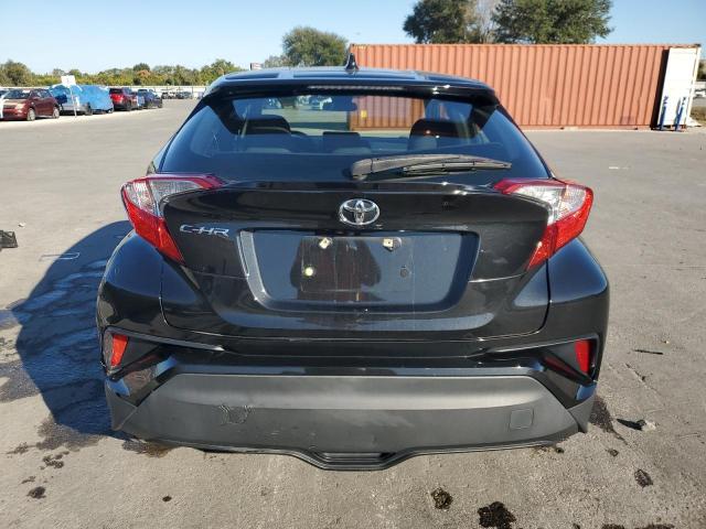 NMTKHMBXXMR125186 - 2021 TOYOTA C-HR XLE BLACK photo 6