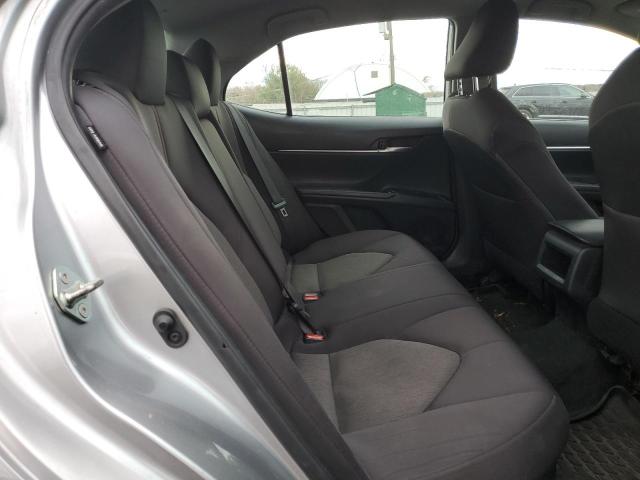 4T1C31AK3LU526674 - 2020 TOYOTA CAMRY LE SILVER photo 10