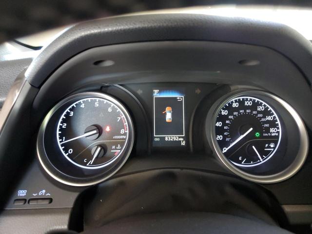 JTNB11HKXJ3051826 - 2018 TOYOTA CAMRY L SILVER photo 9