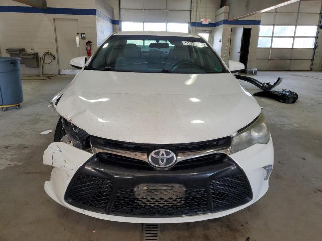 4T1BF1FK0FU105902 - 2015 TOYOTA CAMRY LE WHITE photo 5