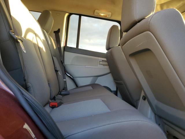 1J8GN28K68W252113 - 2008 JEEP LIBERTY SPORT BURGUNDY photo 11