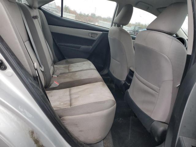 2T1BURHE7JC022277 - 2018 TOYOTA COROLLA L ვერცხლისფერი ფოტო 10