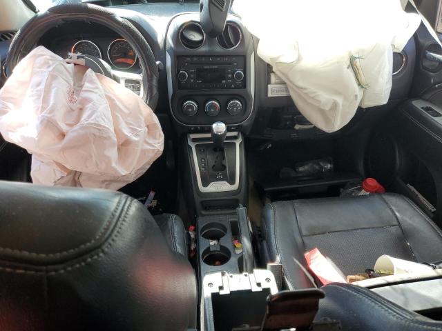 1C4NJCEA4GD727635 - 2016 JEEP COMPASS LATITUDE GRAY photo 8