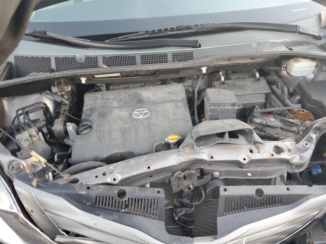 5TDDK3DC7BS025818 - 2011 TOYOTA SIENNA XLE GRAY photo 12