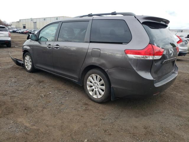 5TDDK3DC7BS025818 - 2011 TOYOTA SIENNA XLE GRAY photo 2