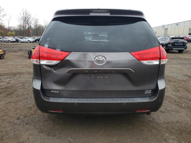 5TDDK3DC7BS025818 - 2011 TOYOTA SIENNA XLE GRAY photo 6