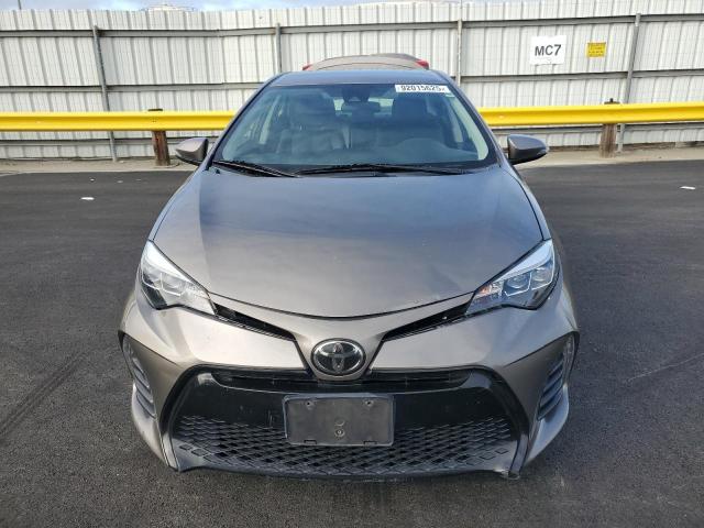 2T1BURHEXKC228047 - 2019 TOYOTA COROLLA L GOLD photo 5